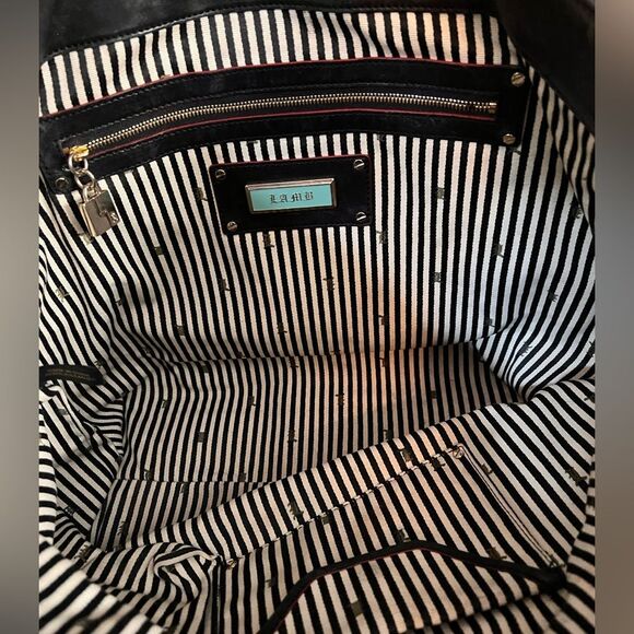 ❣️LAMB Clearance❣️LAMB by Gwen Stefani “Clydebank” Tote style Handbag. - Picture 9 of 12